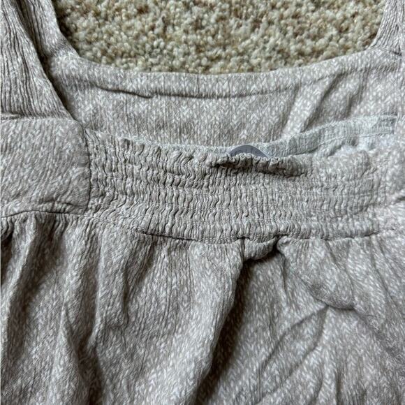 Vestique tank top size women's small; Tan colored; - Picture 3 of 4